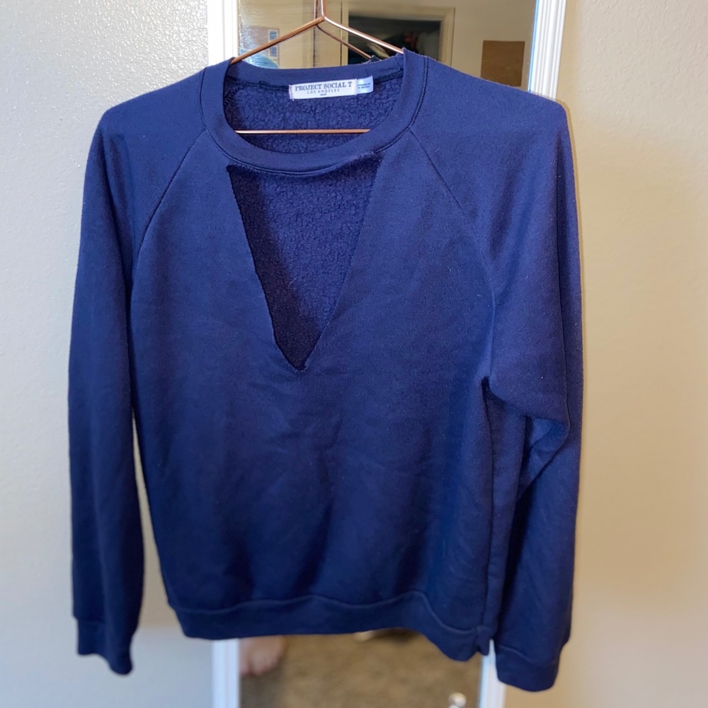 Women’s Long Sleeve Cutout Lightweight Sweatshirt